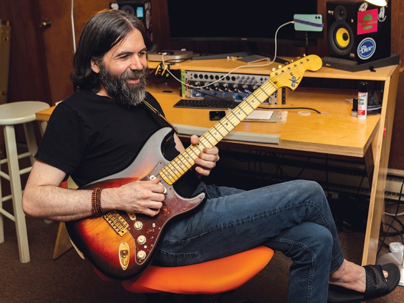 15 Minutes: Joe Romeo, Musician